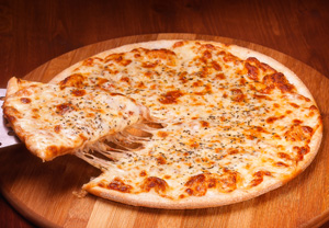 thin crust cheese pizza